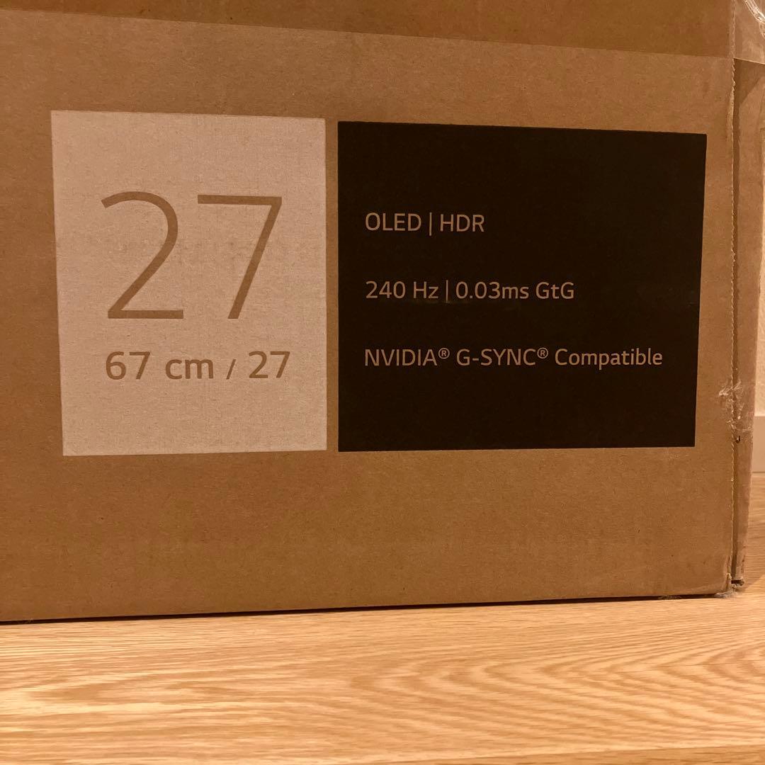 【LG】 UltraGear 27GR95QE-B 240hz 0.03ms