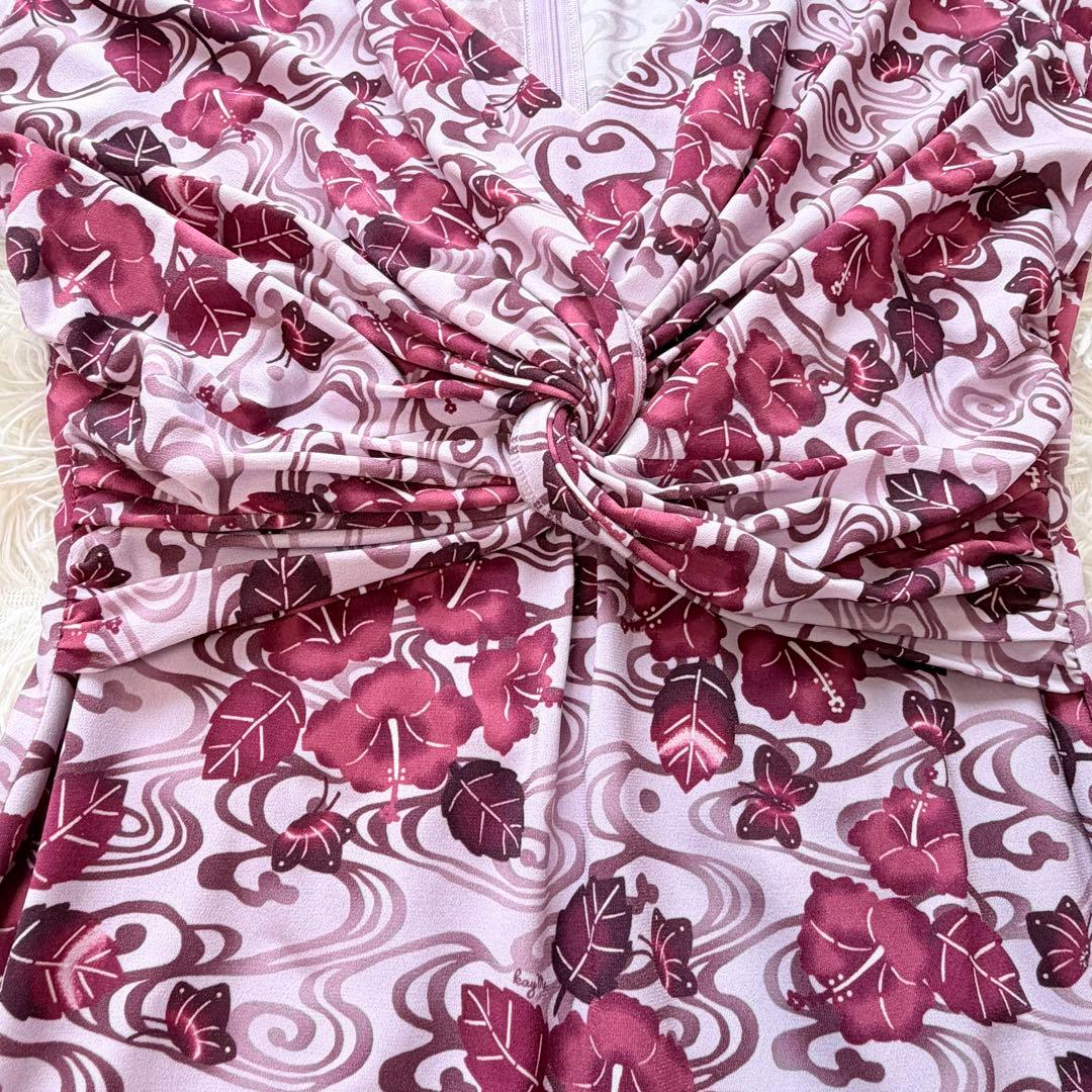 美品 9号 kayme ケイミー 紅ハイビスカス ツイストワンピ 花柄 ピンク