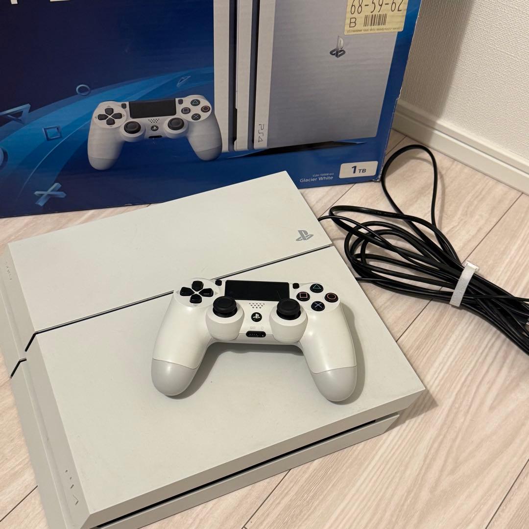 【即購入OK・即日配送】プレイステーション４　本体