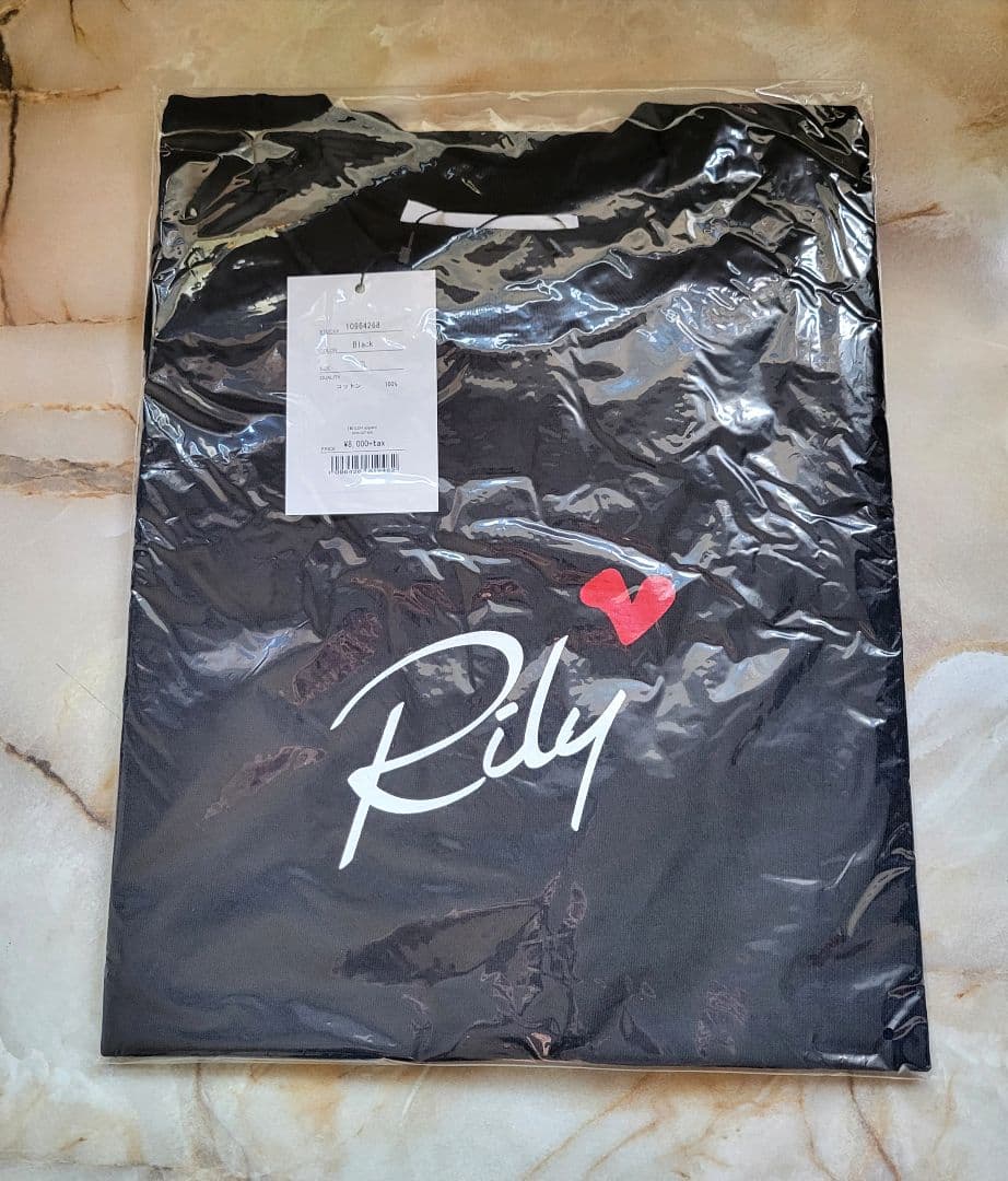 れ様 リクエスト 2点 まとめ商品 Rily Tシャツ ゆ様 リクエスト 2点 まとめ商品 - メルカリ