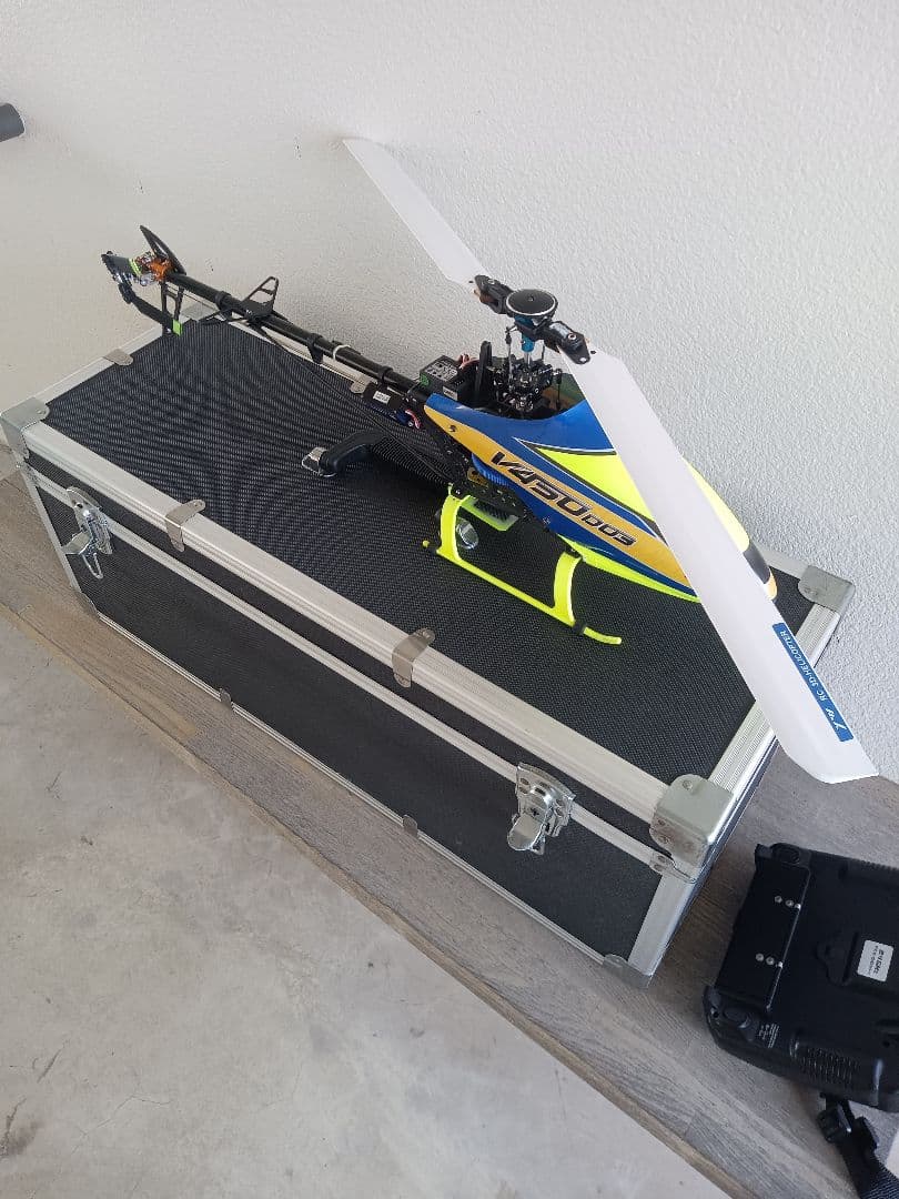 ワルケラV450D03 電動ヘリコプター アルミケース付き、おまけ付（写真