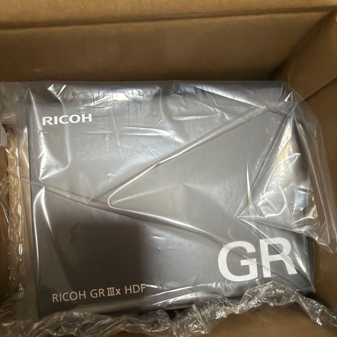 新品未使用】RICOH GR Ⅲx HDF 3年保証 リコー カメラ - メルカリ