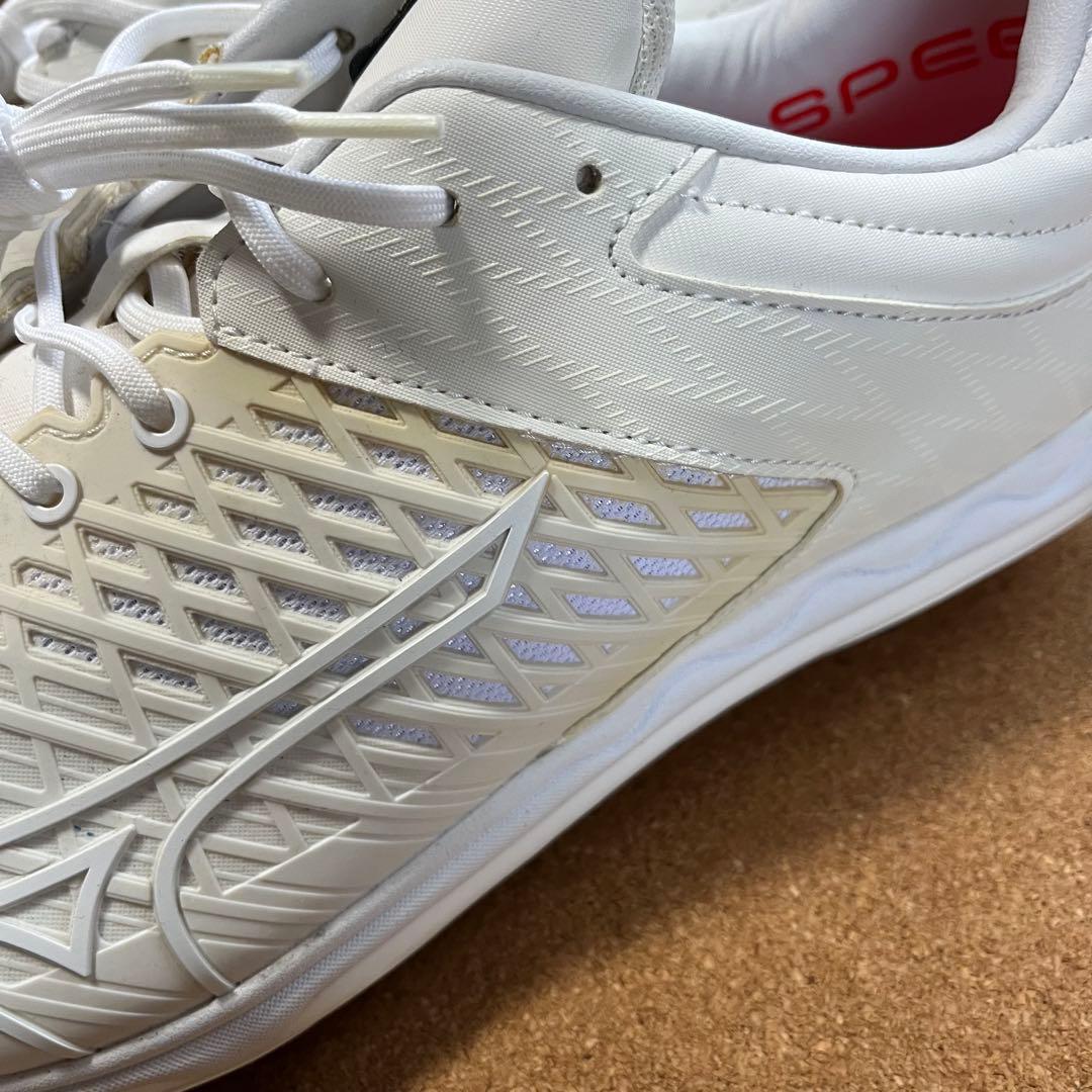 未使用品　スピードレボエース　ホワイト　27.5cm ミズノ