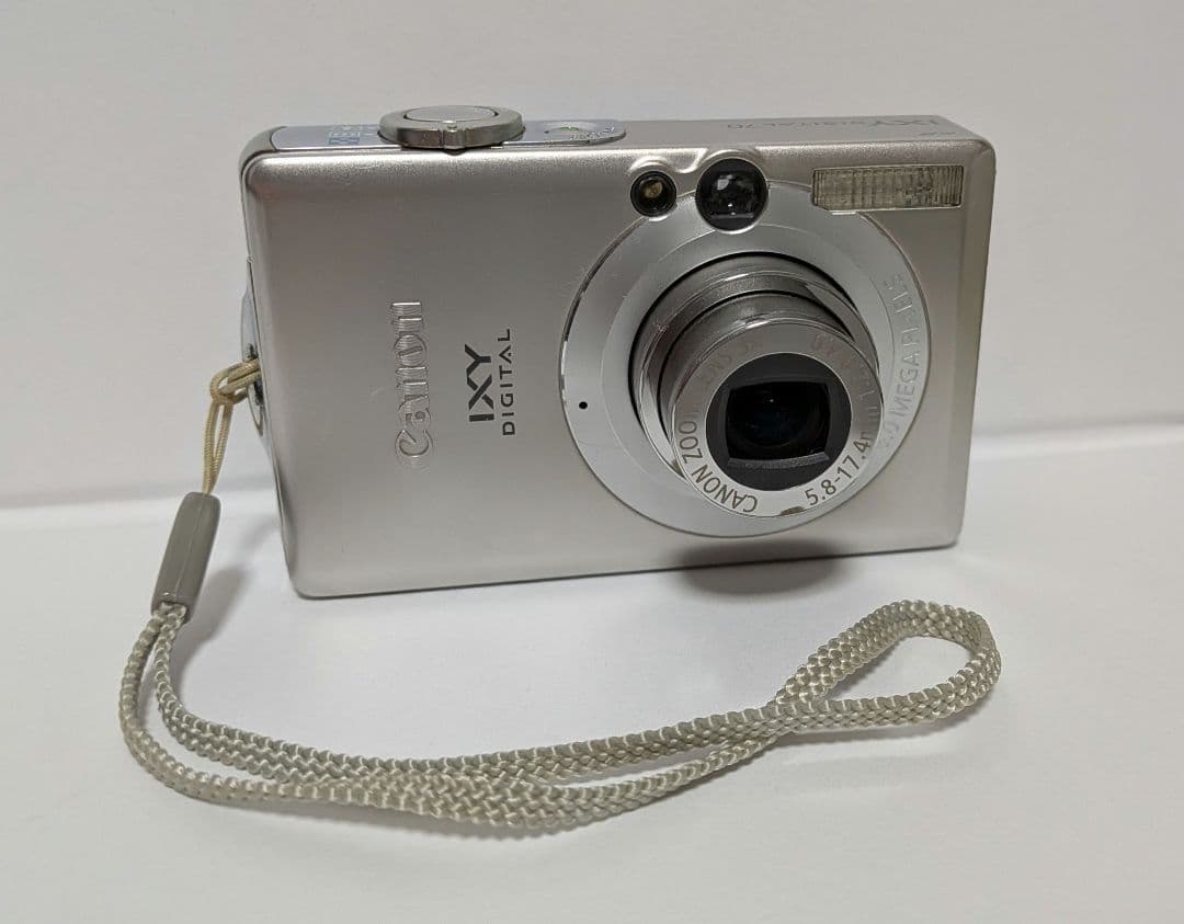 デジタルカメラ IXY DIGITAL 70 中古 バッテリー抜き