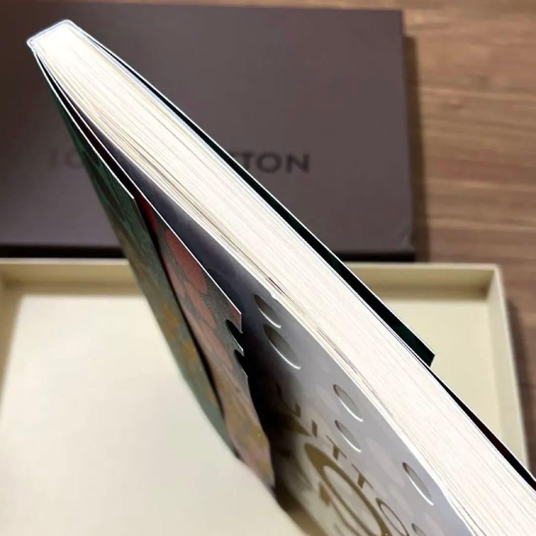 草間彌生Louis Vuitton × Yayoi Kusama 限定 ブック