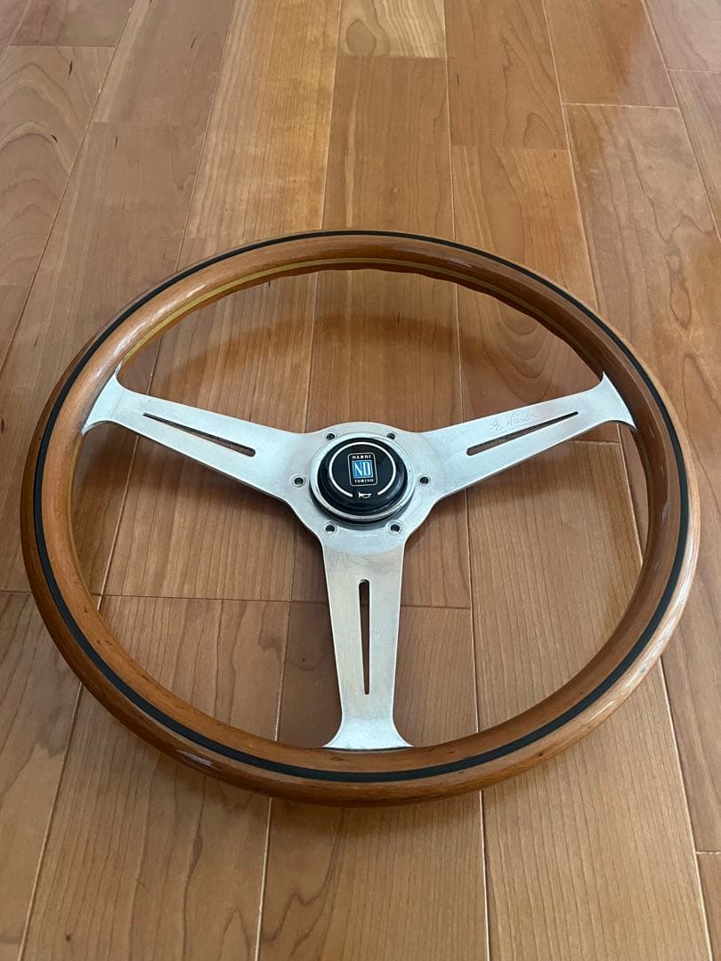 ウッドステアリング NARDI Classic 36.5Φ ナルディ