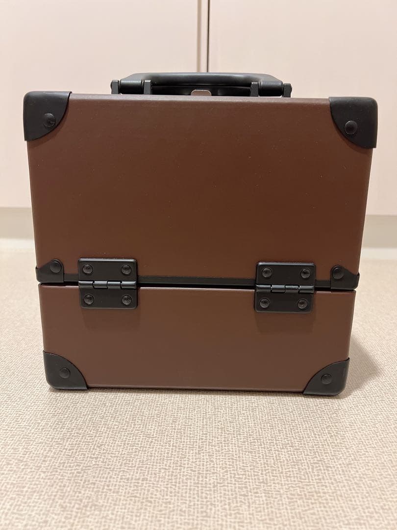 限定】シュウウエムラ ラメゾンドショコラコラボ メイクボックス