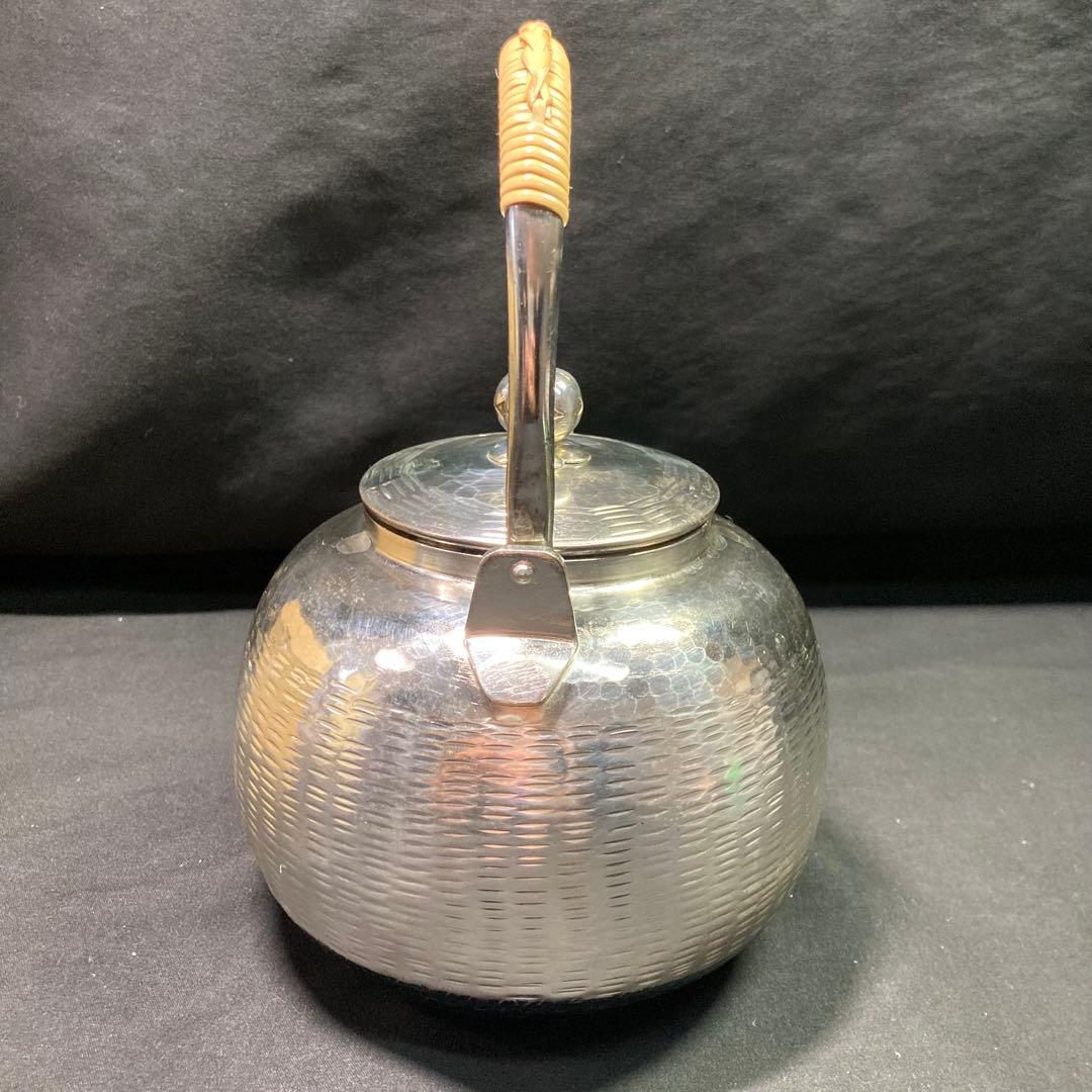 秀峰堂造 銀瓶 底黒 湯沸 丸型 - メルカリ