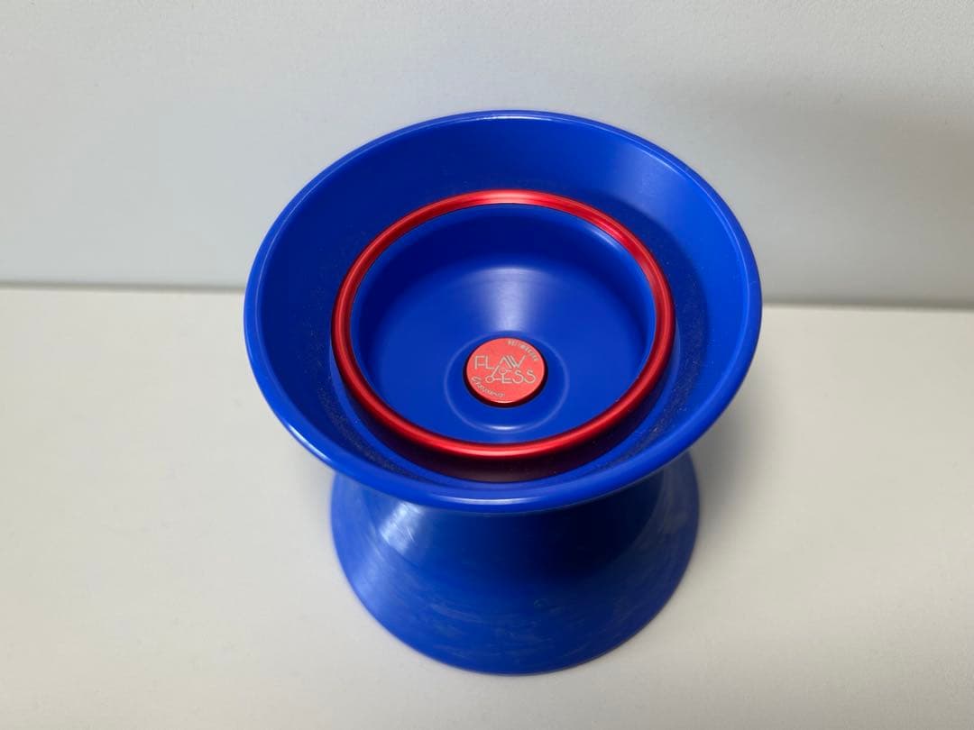 C3ヨーヨーデザイン フローレス(ブルー/レッドリム) - メルカリ