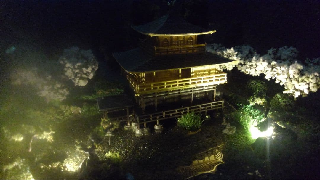 SP製作✨️桜咲く、金閣寺、ジオラマ ✨️LEDライト、ケース付❗️製作
