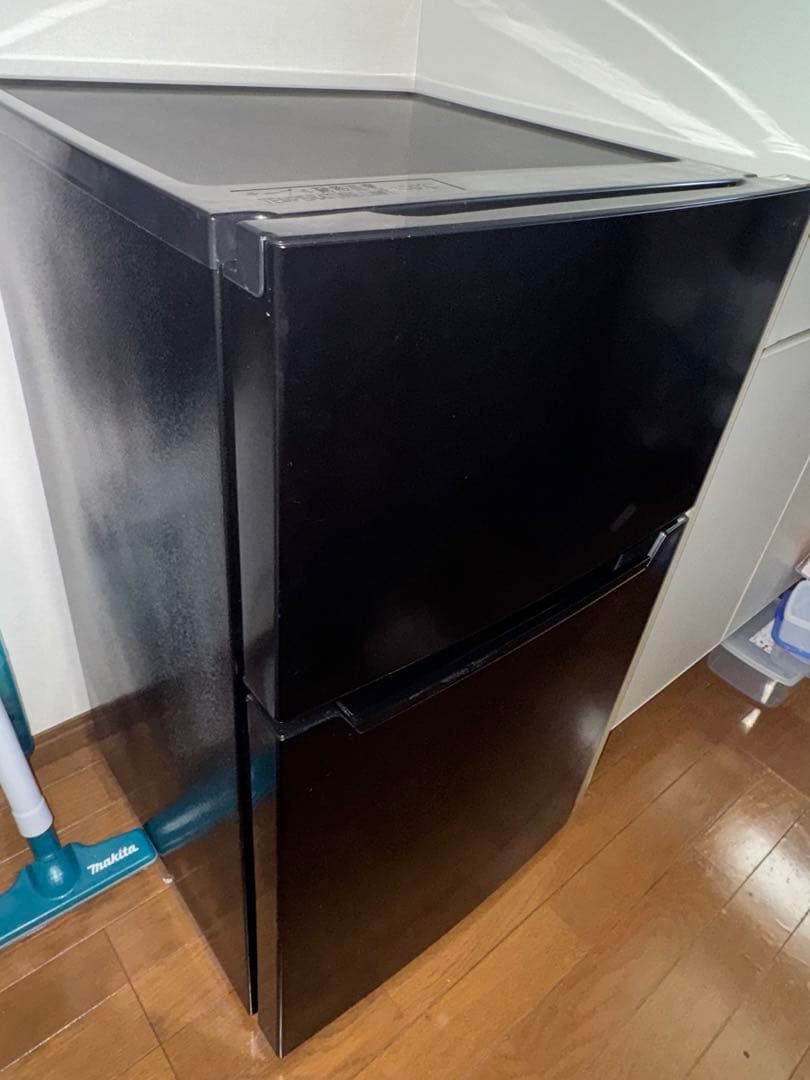 黒色冷蔵庫 冷凍室付き 収納力抜群 ニトリ】新生活に向けて、フレッシャーズにおすすめ！冷凍庫容量の割合