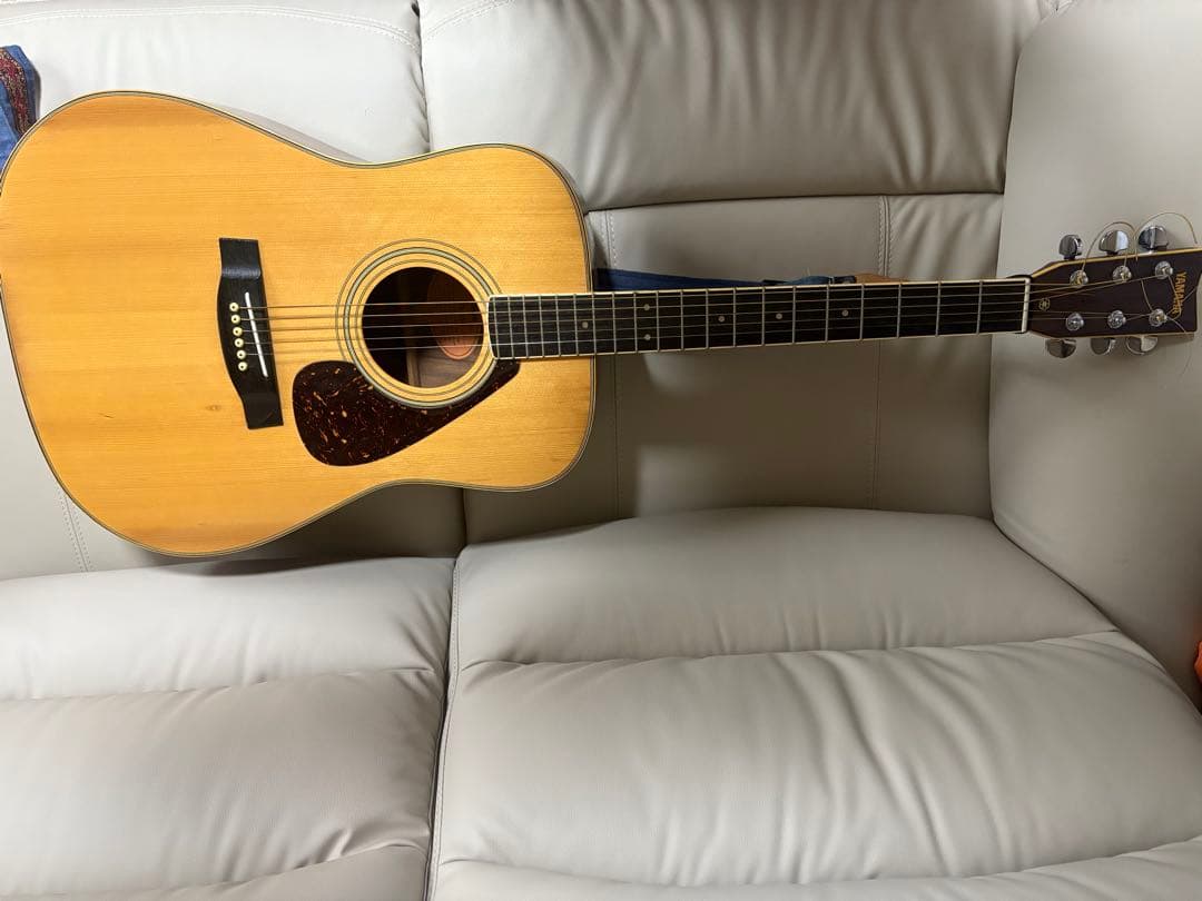 YAMAHA FG-251 アコースティックギター　ソフトケース付き YAMAHA（ヤマハ） Yamaha FG-251 Acoustic Guitar アコースティック