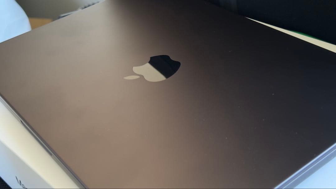 ★特典付【値下げ・未使用】MacBook Pro M4 48GB 1TB M4 Pro MBP 14 SL 14CC 20CG 48GB 1TB US シルバー CTOMX2F3JA ［14.0