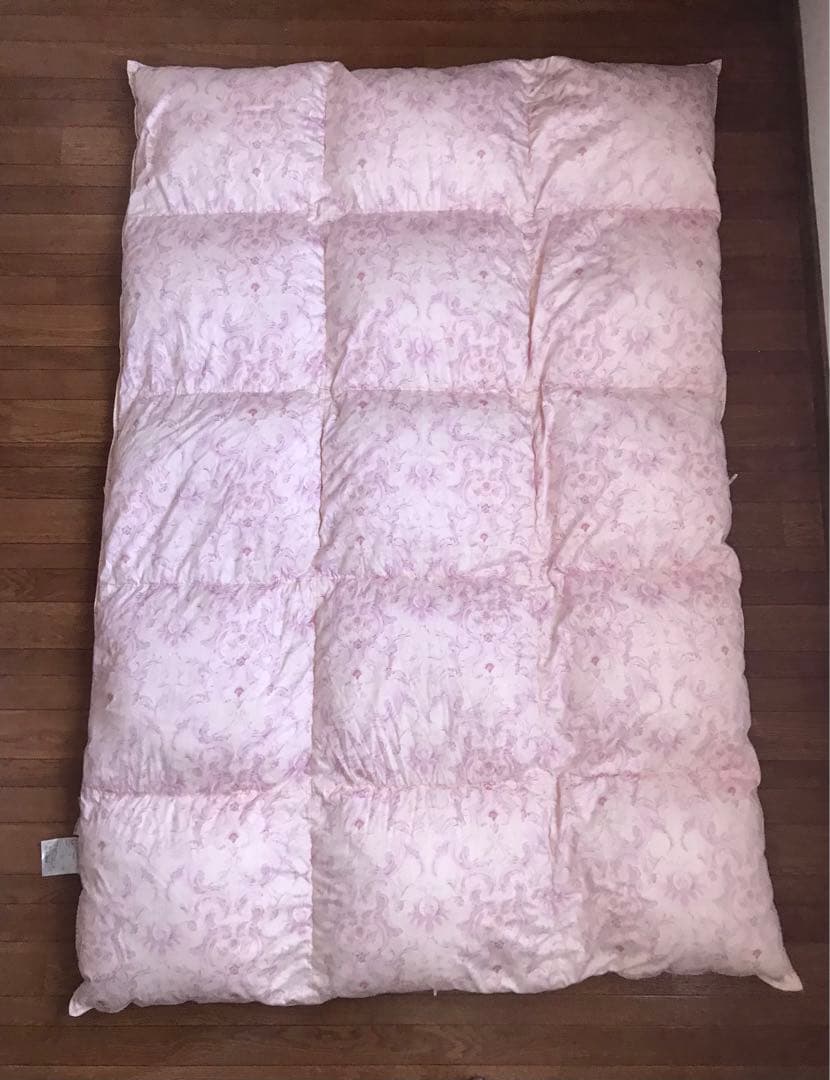 マミちゃん　西川羽毛掛けふとん(シングル)1.2kg 定価110000円