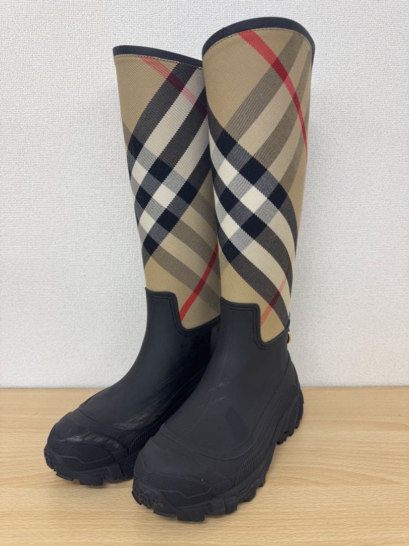 BURBERRY バーバリー レインブーツ 長靴 ノバチェック 23cm 楽天市場】アウトレット Burberry バーバリー レインブーツ Simeon Eye
