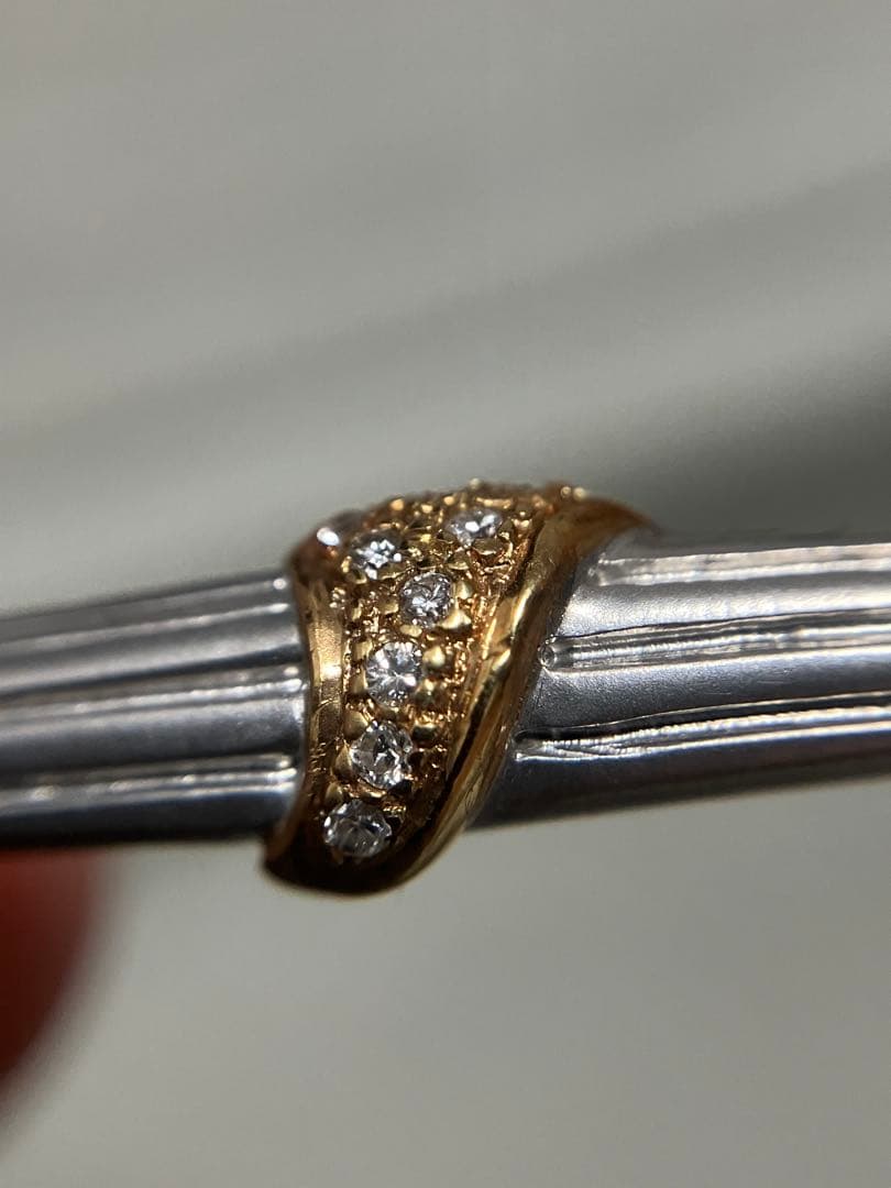 ブローチ 刻印750 石付き 3.56g