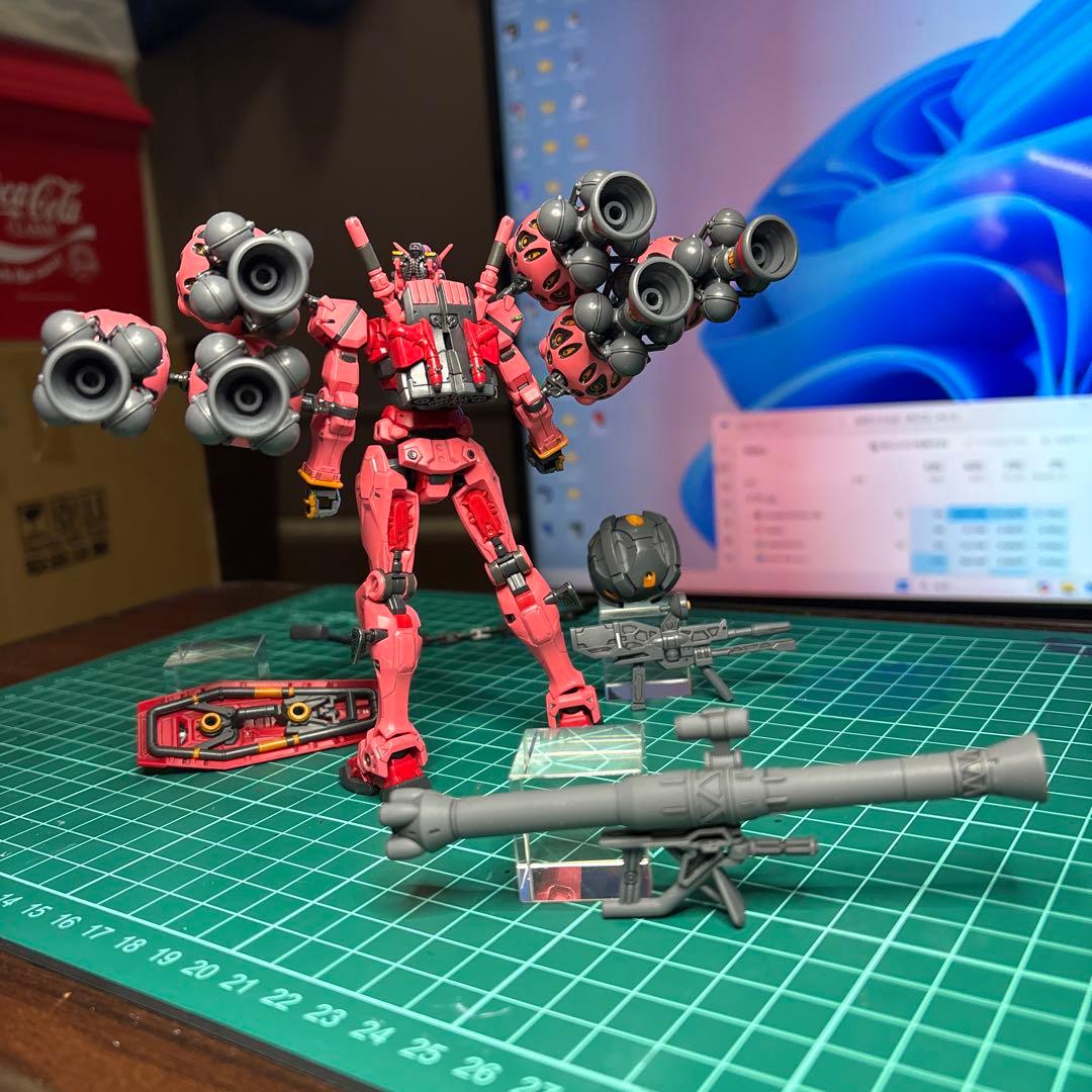 完成品】HG 赤いガンダム ビット6個 ザクバズーカ 部分塗装 - メルカリ