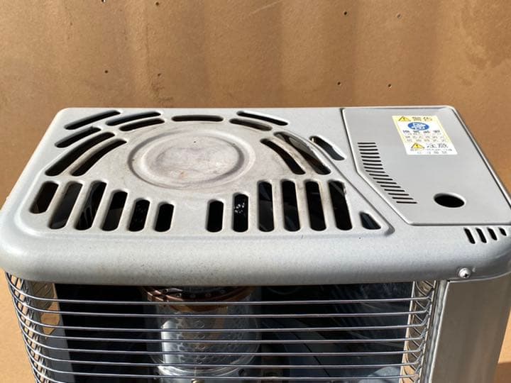 IWATANI イワタニ 自然通気開放式 石油ストーブ YH-24 - メルカリ