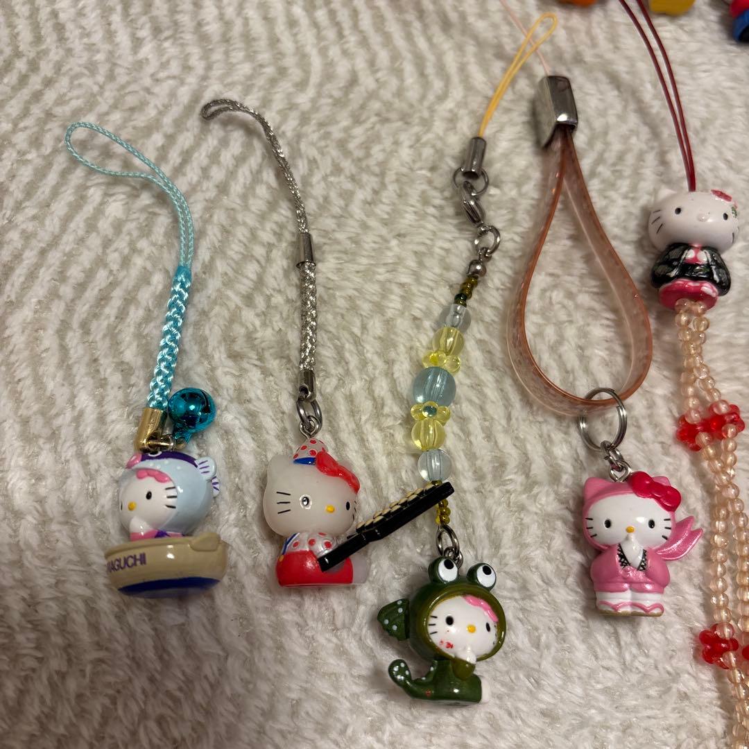 ご当地ハローキティ ストラップ 根付け 18個セット - メルカリ