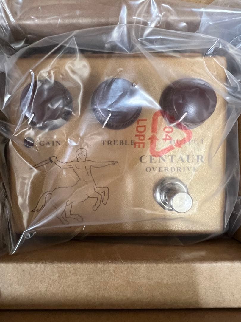 新品　旧デザイン　旧ロゴ　Behringer Centaur Overdrive Meet the Centaur Overdrive, Behringer's new $69 Klon Centaur clone