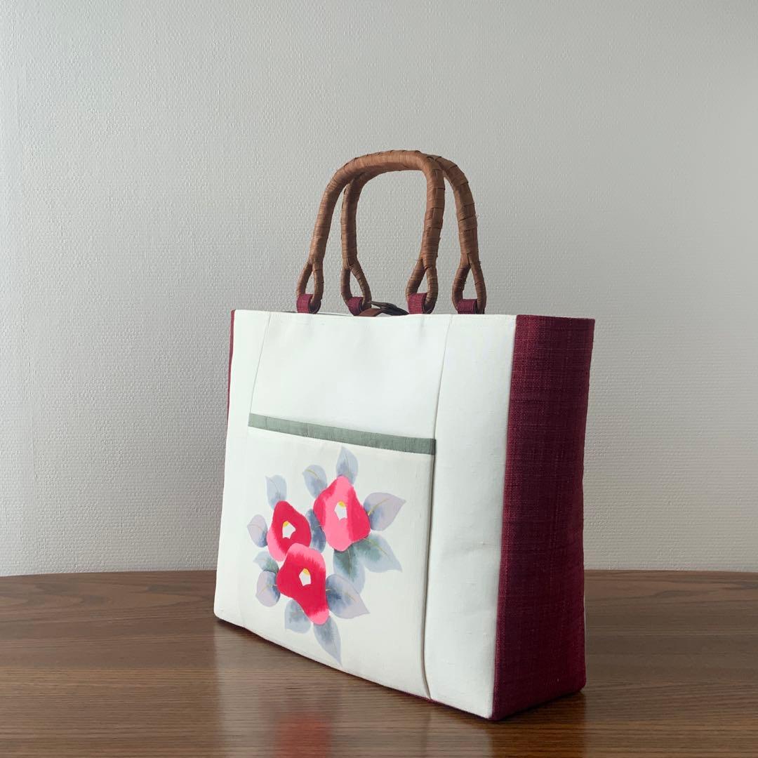 紬帯 赤い椿のお花 リメイク 山葡萄ハンドルバッグ