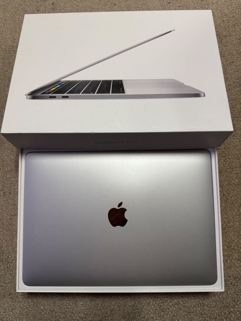 MacBook Pro 13inch touch bar シルバー　ジャンク MacBook 中古 販売】MacBook Pro Touch Bar / 13インチ / 2020 / 32GB