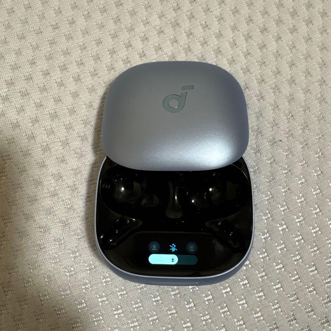 美品 soundcore Liberty4Pro スカイブルー 充電ケース - メルカリ