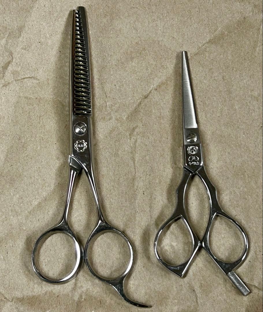 理美容ハサミ BOB スキ鋏TC5525と松幸作 SS はさみ シザー - メルカリ