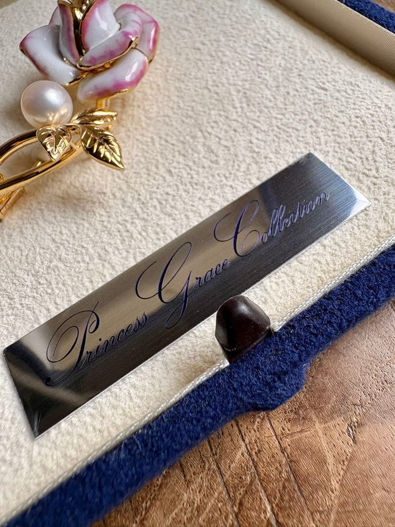 稀少 ミキモト プリンセスグレースコレクション ブローチ K18 パール