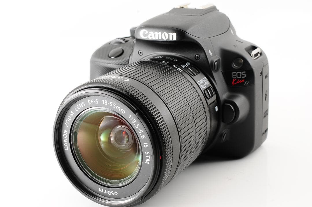 【ほぼ新品】 キャノン Canon EOS Kiss X7 《 6151回》