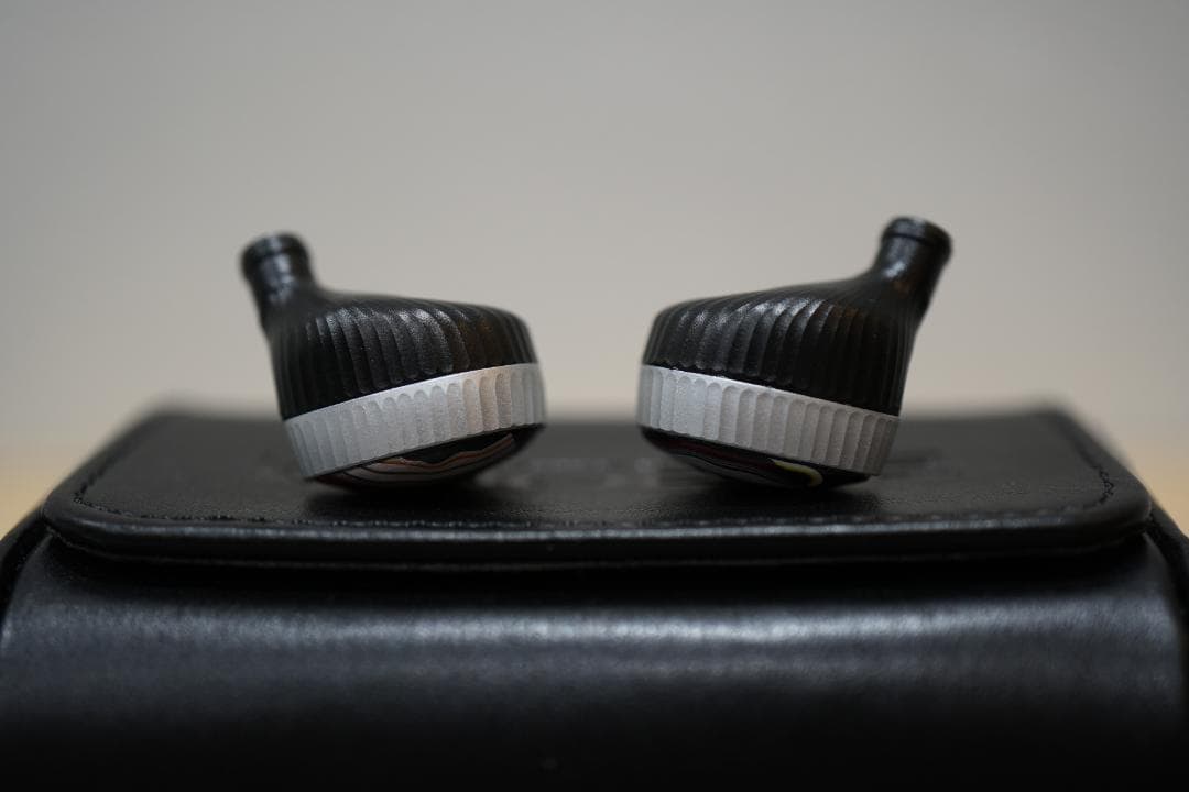 超希少 No.1 Noble Audio Sultan Fordite - メルカリ