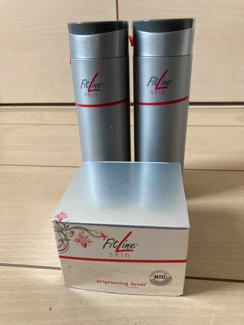 FitLine Skin トニック&クレンジングローション&4エバー