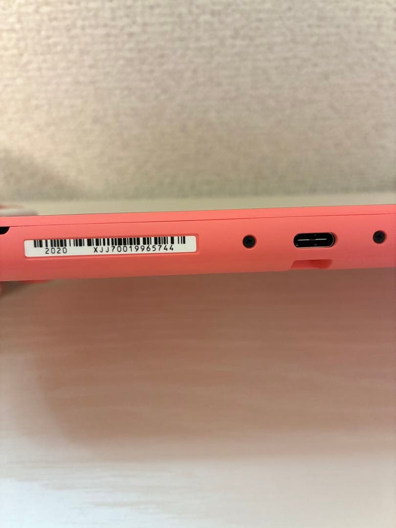 未使用】Nintendo Switch Lite コーラル 本体＋純正充電器 - メルカリ