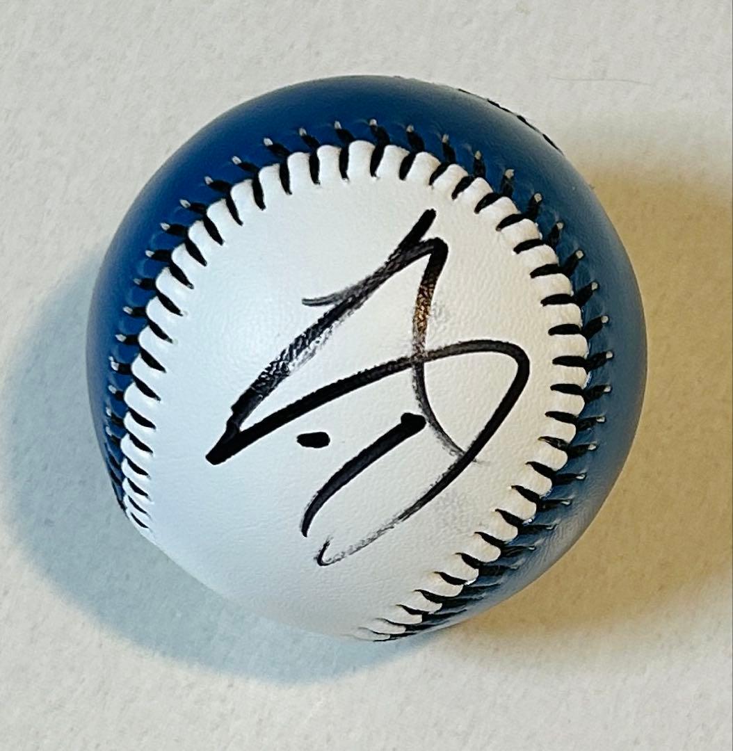 伊藤大海 北海道日本ハムファイターズ 春季キャンプ 沖縄 直筆サイン