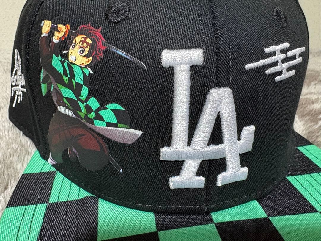 球場限定】鬼滅の刃 竈門炭治郎 × MLBドジャース キャップ 大谷翔平
