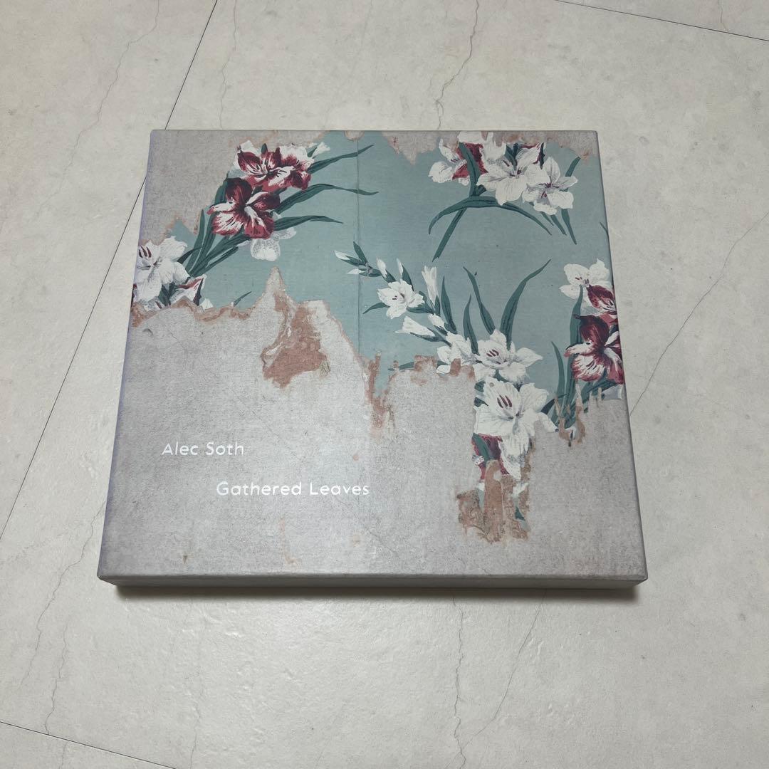 アート・デザイン・音楽 Alec Soth - Gathered Leaves - Mack 2015 Alec Soth - Gathered Leaves - Mack 2015 - Saint-Martin Bookshop