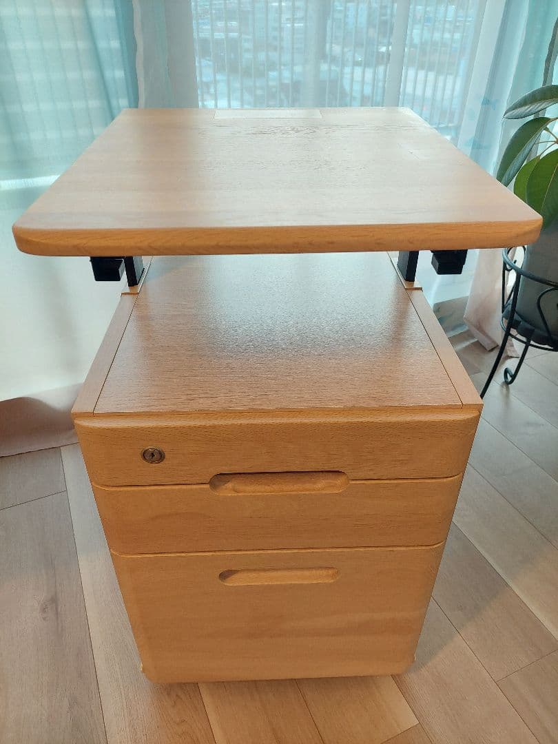 まるもり様専用】ITOKI学習机 国産楢材 引き取り希望(埼玉県) - メルカリ