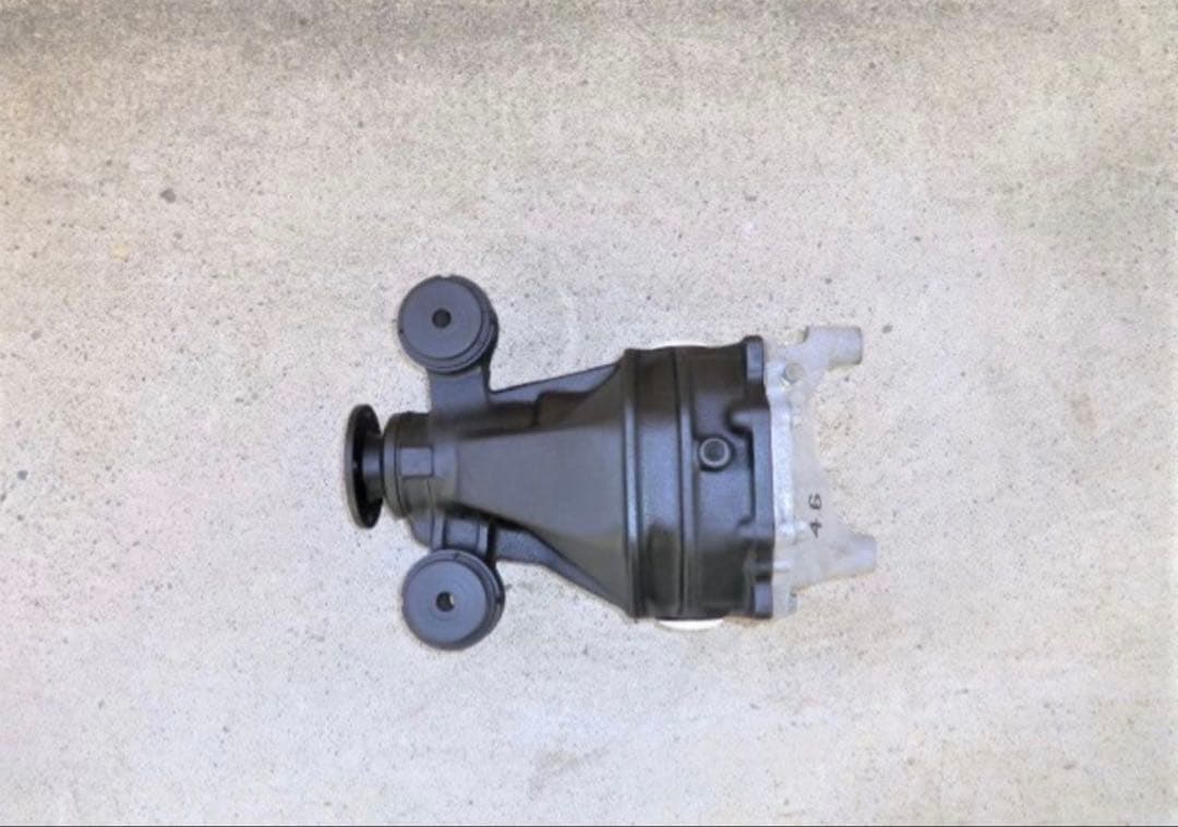 ファイナル4.6 7.5インチ デフケース 機械式 LSD デフ 組込み用 - メルカリ