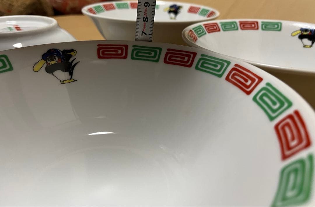 ヤクルト つば九郎 ラーメン 丼 4個セット - メルカリ