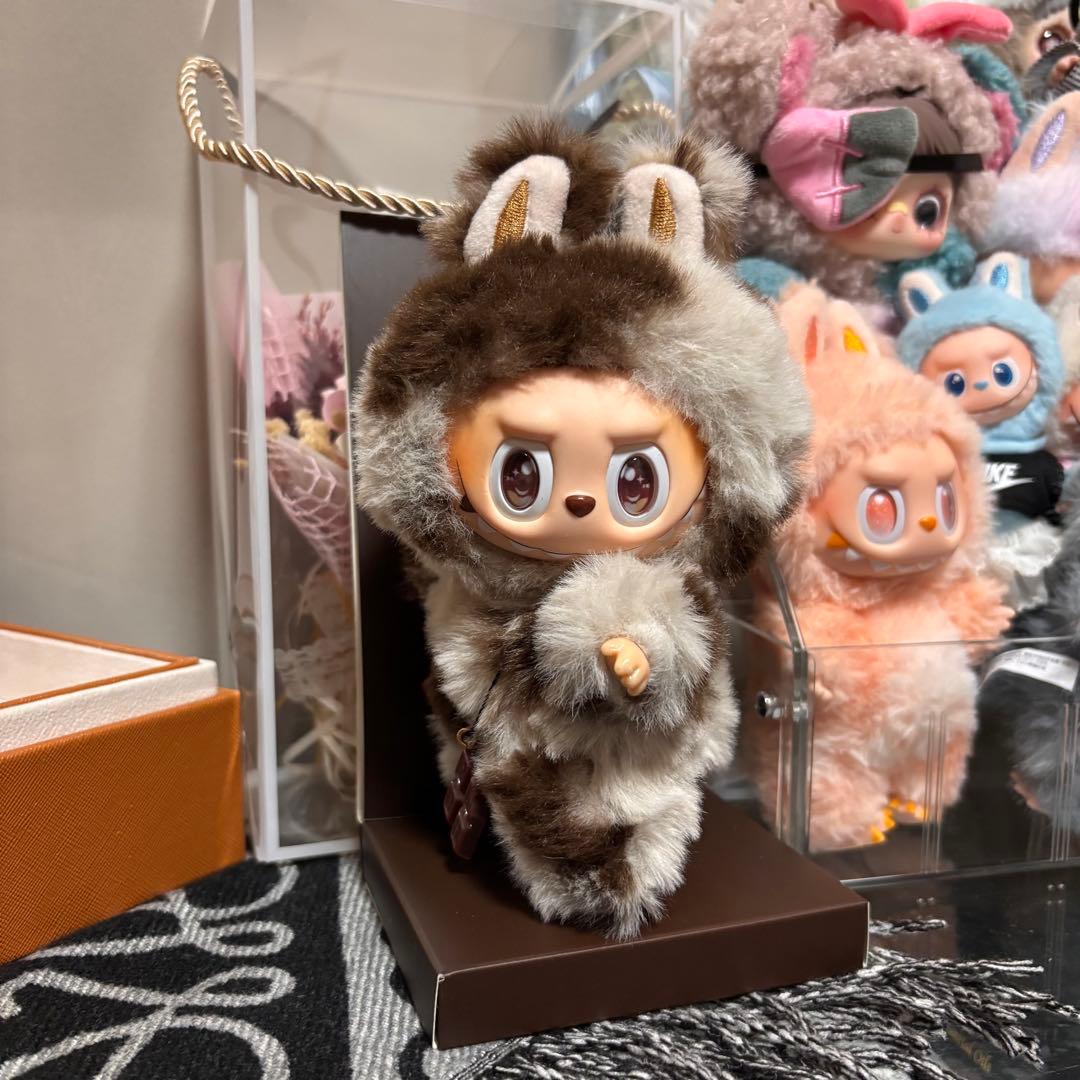 海外限定 LABUBU ジモモ ラブブ カスタム チョコ ストラップ付 - メルカリ