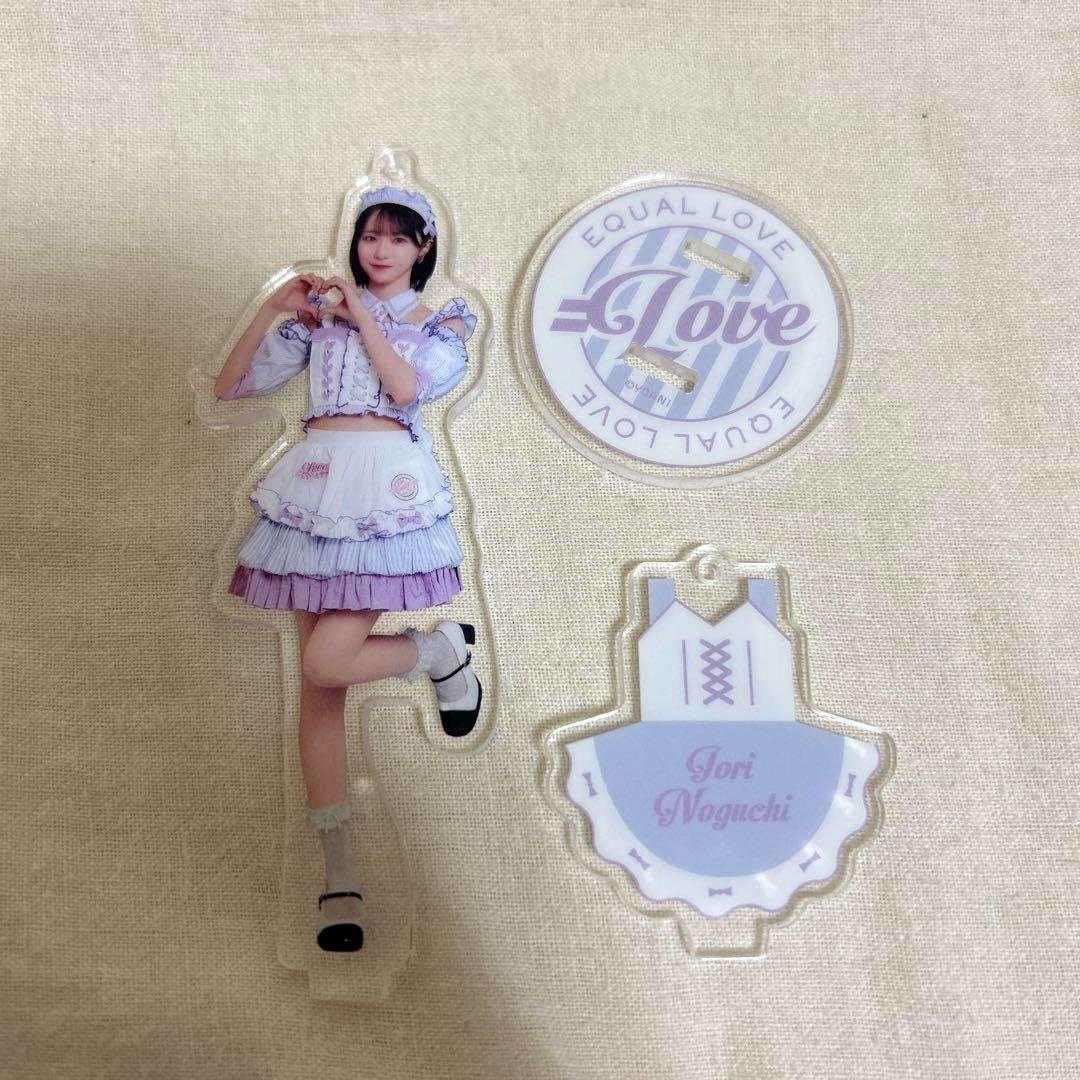LOVE イコラブ 野口衣織 アクリルスタンド ダイナー衣装 - メルカリ