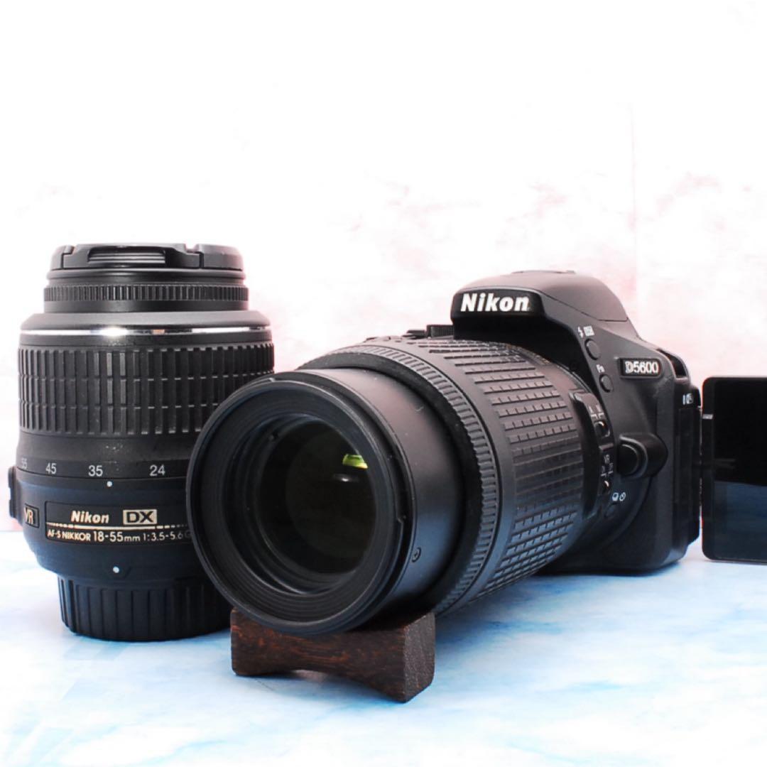 ニコン D5600☆望遠レンズ付Wレンズ☆スマホ転送OK☆一眼レフカメラ