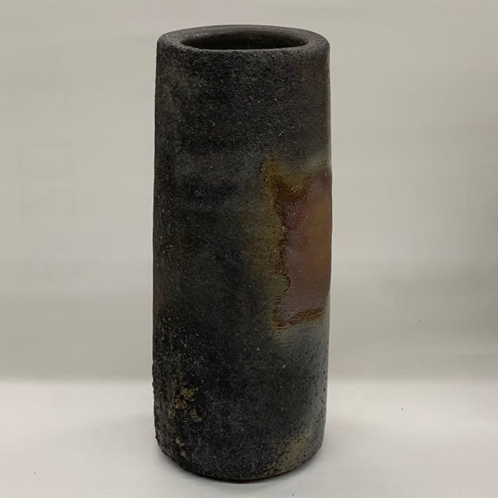 花入1】備前1 筒花生 伊勢崎満 高さ23㎝ - メルカリ