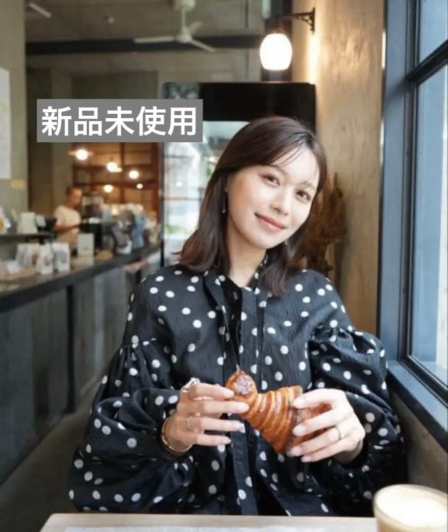 ローブブラン Sheer Polka Dot Ribbon Blouse - メルカリ