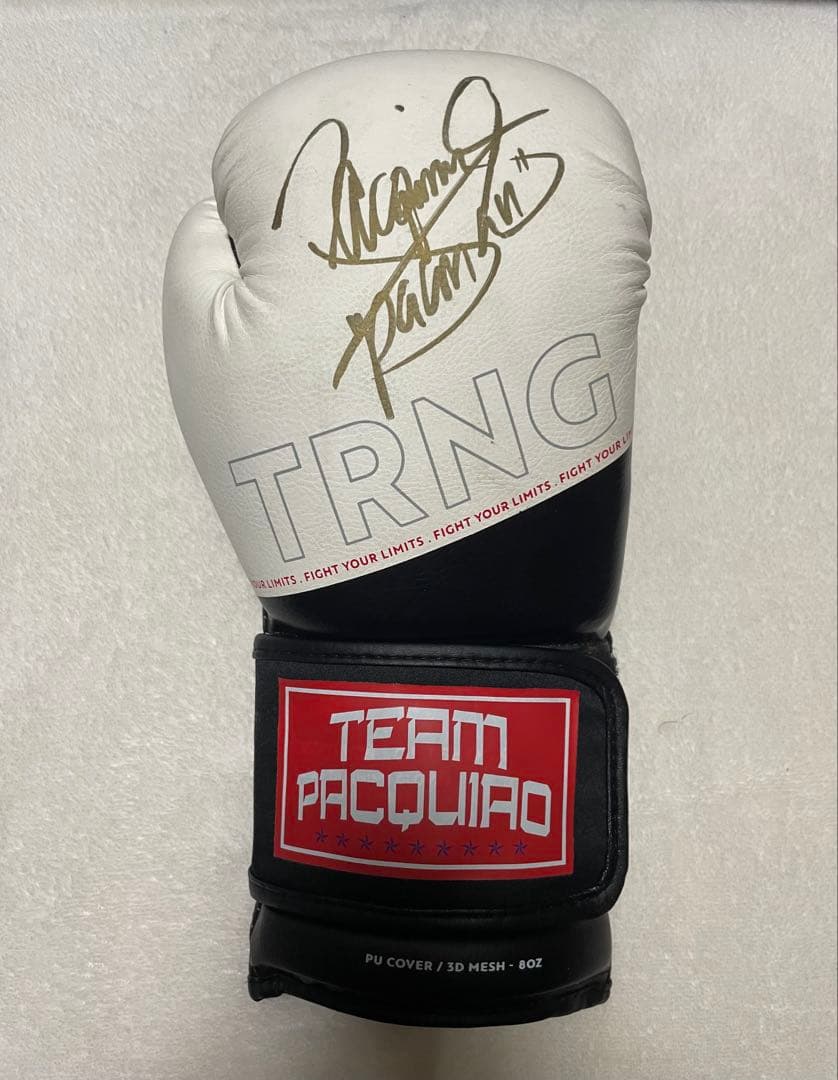 パッキャオTRNG ボクシンググローブ 8oz 直筆サイン入り右のみ マニー・パッキャオ 直筆サイン入り】チーム・パッキャオ オフィシャル