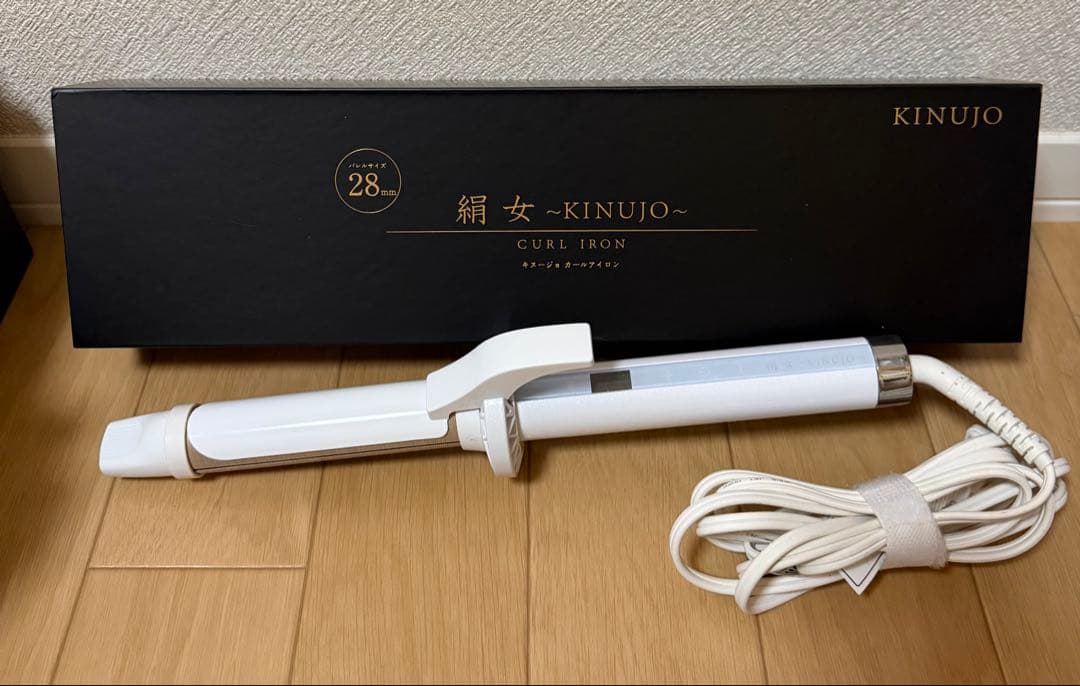 匿名配送】絹女 KINUJO コテ 28mm - メルカリ