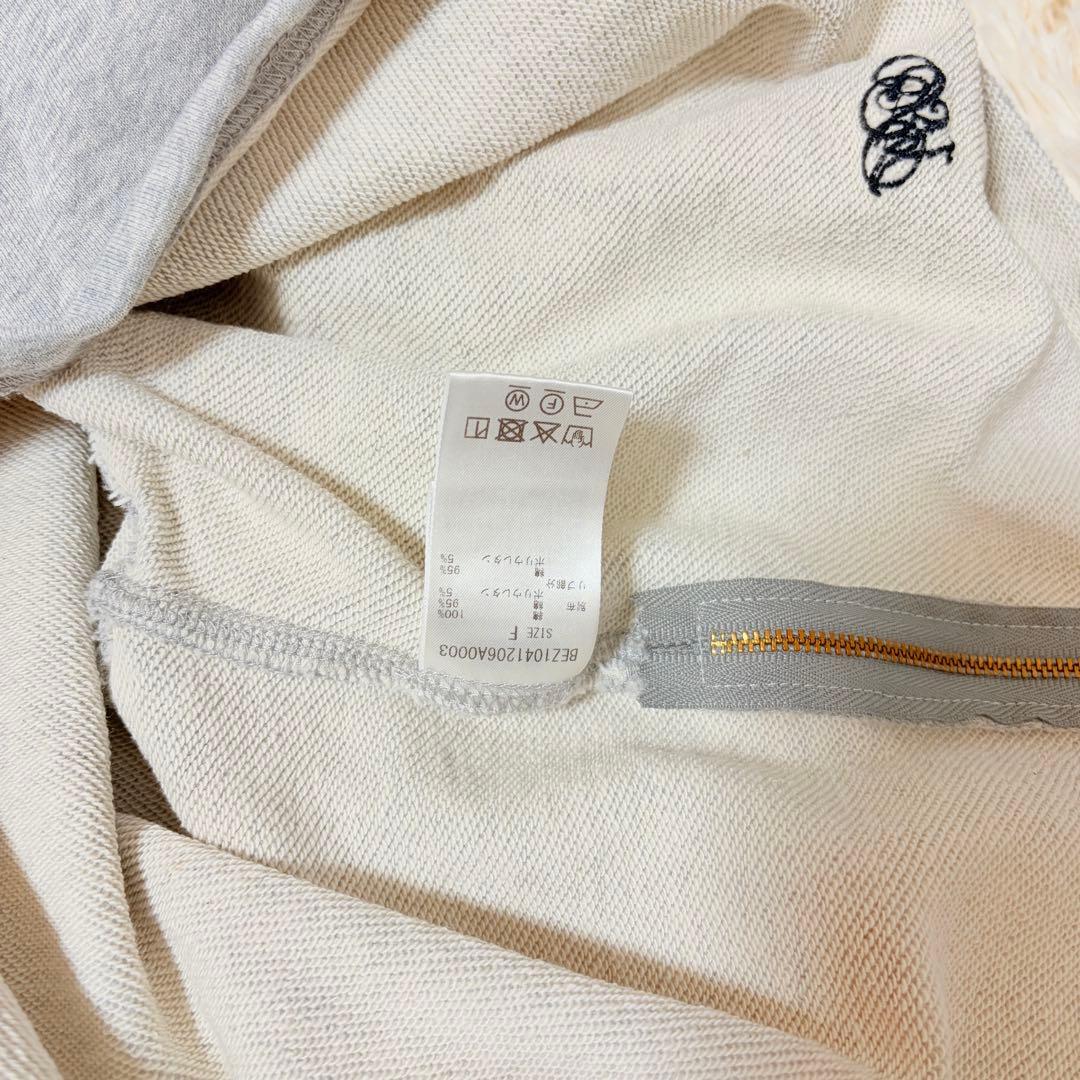 ビアズリー BA刺繍入りドルマントレーナー サイドジップ - メルカリ