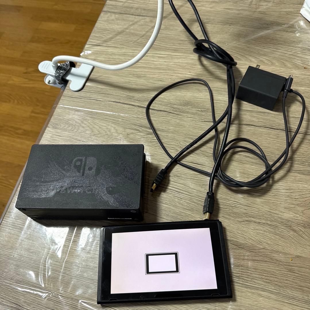 Nintendo Switch 本体 ブラック HDMIケーブル付き Amazon.co.jp: 【HDMIケーブル付きですぐ使えます！】Nintendo Switch