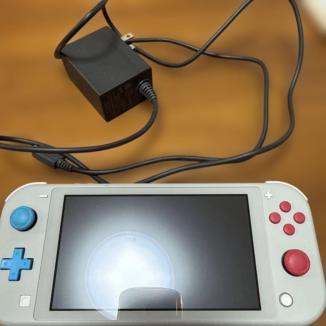 Nintendo Switch Lite ポケモン　充電器付き Amazon.co.jp: Nintendo Switch Lite ザシアン・ザマゼンタ 【携帯専用