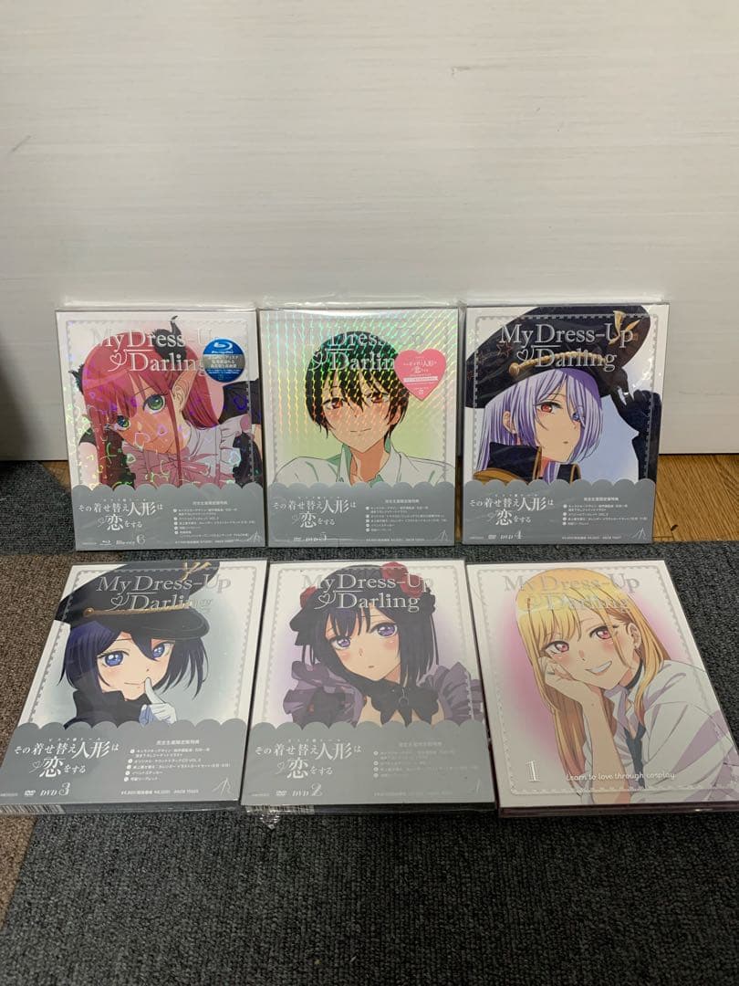 その着せ替え人形は恋をする　Blu-ray&DVD全巻セット　限定ケース付き Amazon.co.jp | その着せ替え人形は恋をする 完全生産限定版 全6巻